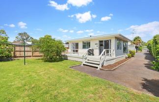 2/420 Great South Road, Opaheke