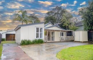 338 Glengarry Road, Glen Eden