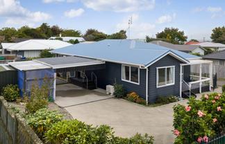 12 Kensington Road, Waihi