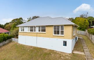 82 Turnbull Street, Brockville