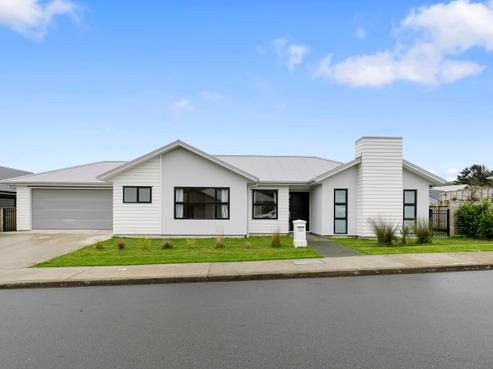 153 Waipounamu Drive, Kelson
