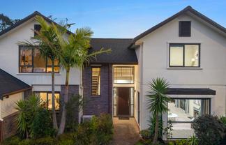 1 Dressage Lane, Greenhithe