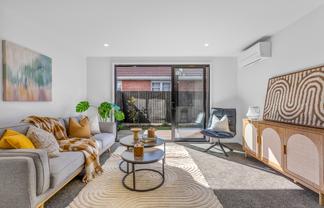 Units 1 -5/6 Ngata Place, Hornby