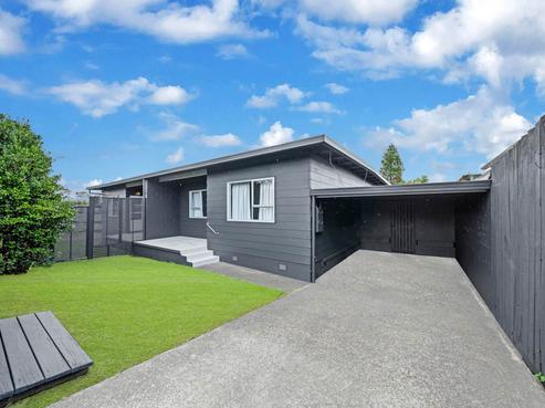 2/22 Koromiko Street, New Lynn