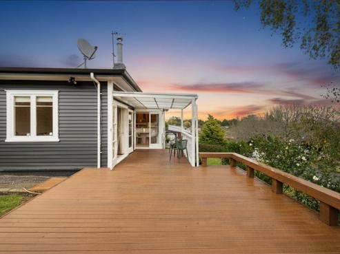 24 Sutton Crescent, Hillcrest