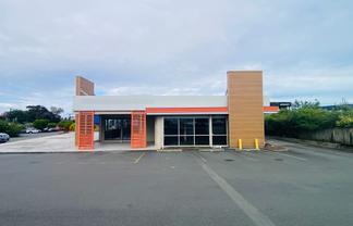 Prime Drive-Through Site - High Exposure