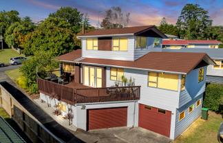 16 Pavola Grove, Glenfield