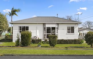 53 Bailey Street, Huntly