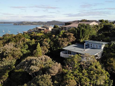 43 Doves Bay Road, Kerikeri