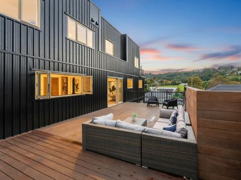 99 Kaikorai Valley Road, Glenross