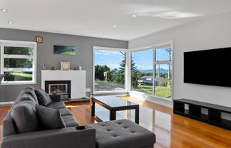 1/3 Limmer Place, Browns Bay