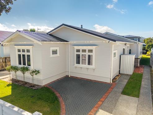 19 Graham Street, Petone