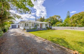243 State Highway 51, Clive