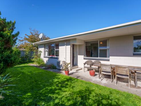 2/54B Dallington Terrace, Dallington