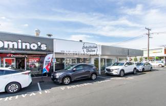Well Located Browns Bay Retail