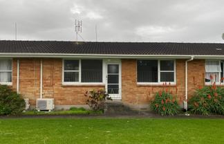 2/13 Alcock Street, Mount Wellington