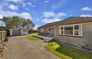 32 Carters Road, Aranui