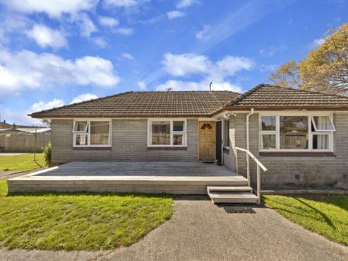 32 Carters Road, Aranui