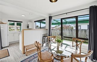 13 Victory Road, Fairy Springs