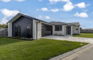 3 Oak Place, Levin