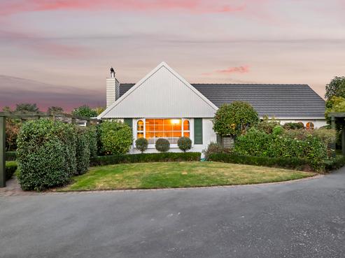 8 Skye Place, Burnside