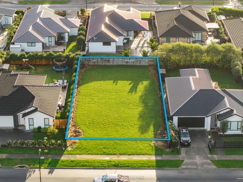 15 Len Ireland Drive, Kumeu