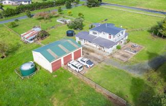 1975 Orini Road, Whitikahu