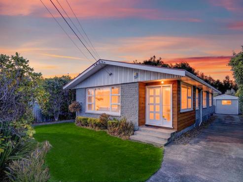 18A Coopers Road, Dallington