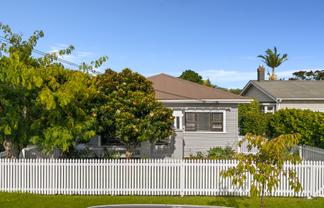 19 Ennismore Road, Mount Albert