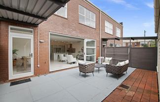 6 Baber Drive, Stonefields