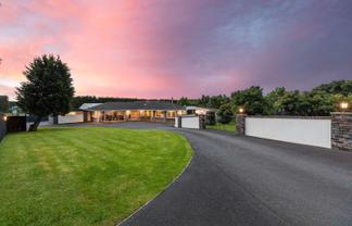 800 Pyes Pa Road, Pyes Pa