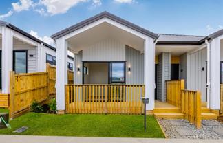  16 Ihi Place, Drury