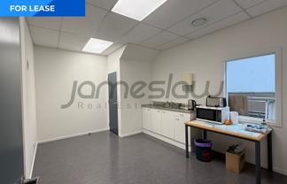 Prime Wiri Commercial Lease Opportunity