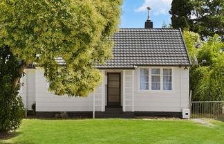 15 Paul Crescent, Fairfield