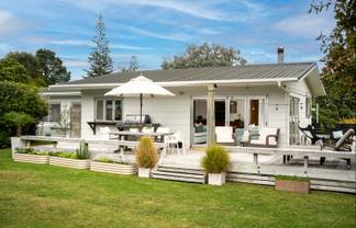 37 Fishermans Bend, Whiritoa