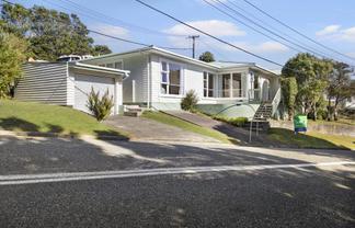 108 Warwick Street, Wilton