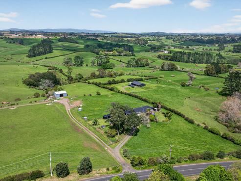 293 Ostrich Road, Patumahoe