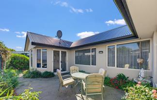 2/2A Chalmers Street, Highfield