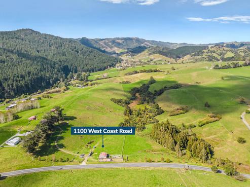 1100 West Coast Road, Makarau