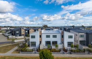 9 Pohorama Lane, Conifer Grove