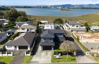 222 Grange Road, Otumoetai