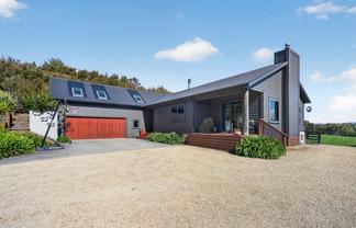 192D Black Rock Road, Masterton