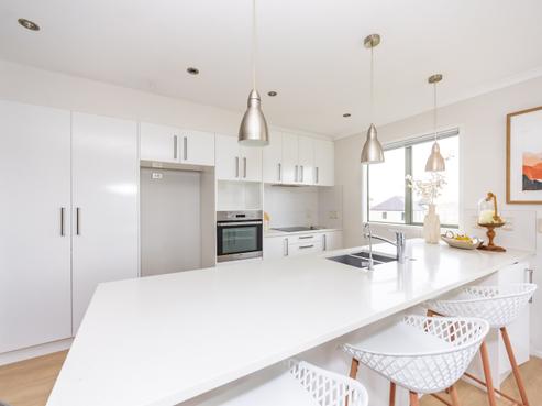 229 Alec Craig Way, Gulf Harbour