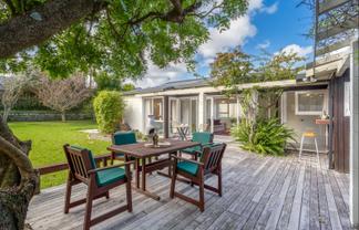 13 Tyrian Close, Half Moon Bay