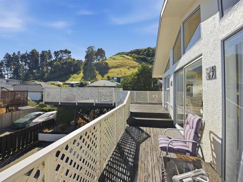 25 Rainbow Drive, Atawhai