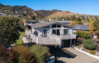 25 Rainbow Drive, Atawhai