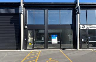Papamoa Office with Mezzanine