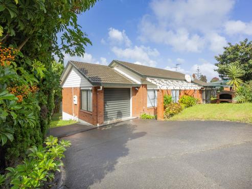 8 Stockton Place, Glendene