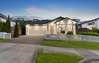 24 Maka Terrace, Orewa