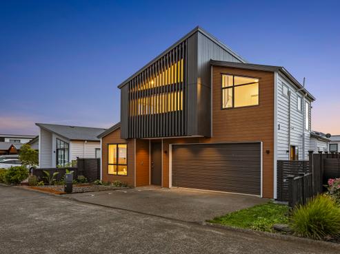 9 Louisa Lane, Wainui